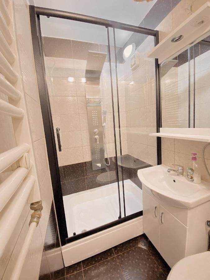 Diamond Apartment Prishtina 2 プリシュティナ エクステリア 写真