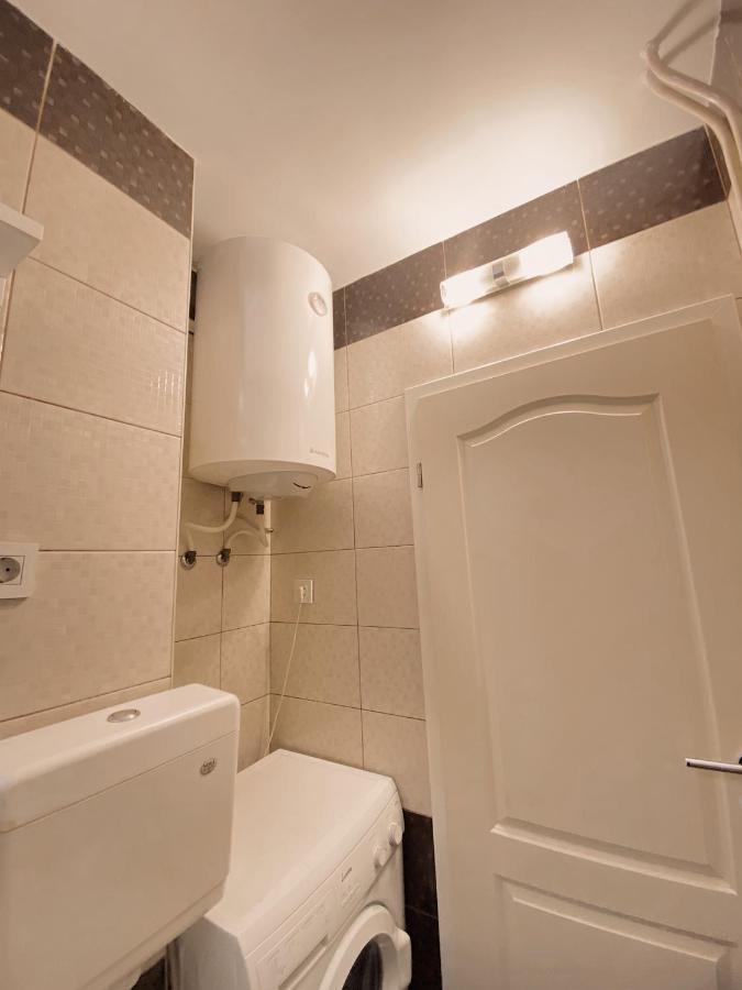Diamond Apartment Prishtina 2 プリシュティナ エクステリア 写真