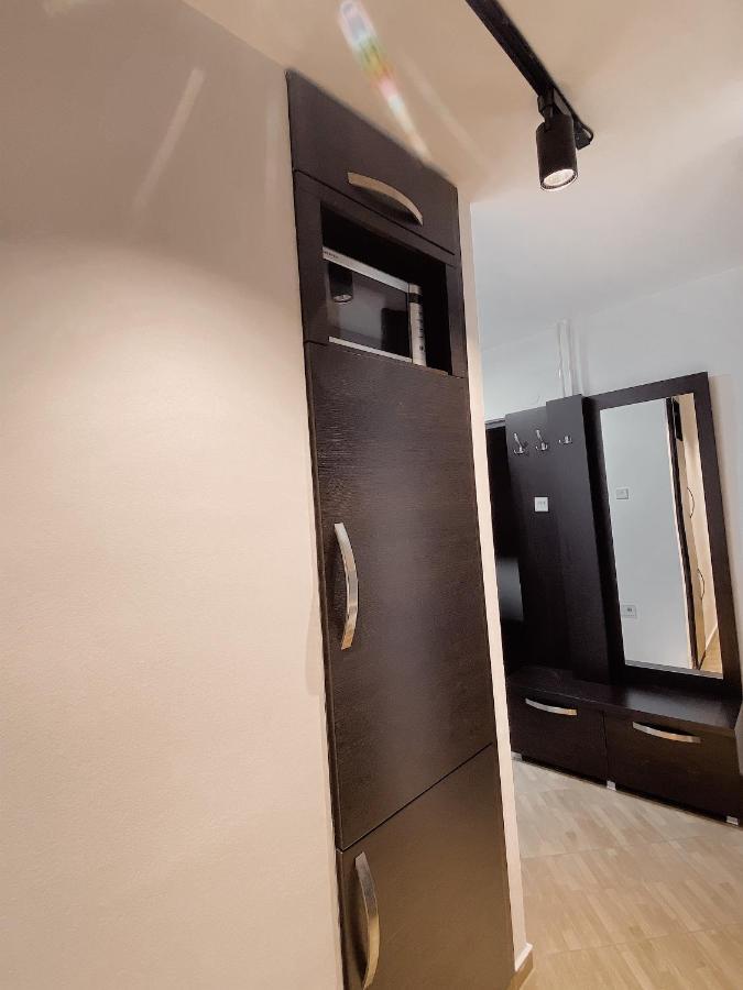 Diamond Apartment Prishtina 2 プリシュティナ エクステリア 写真